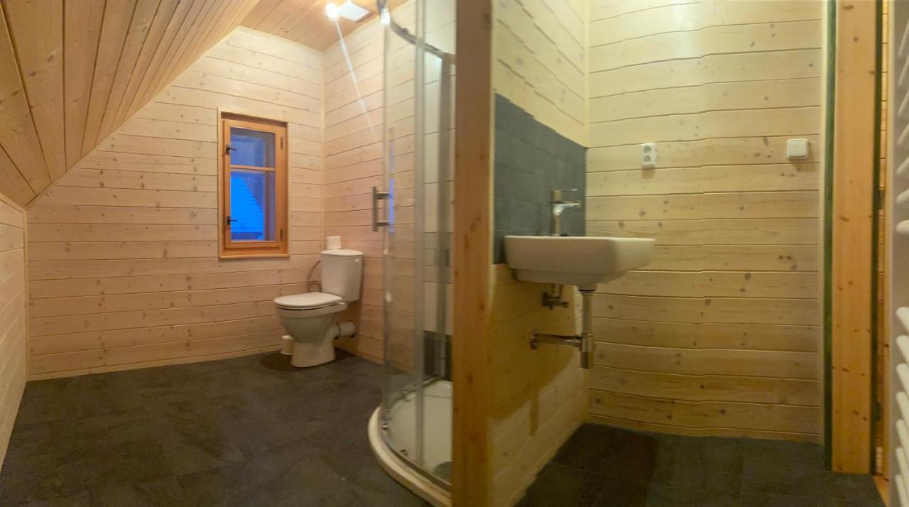 Rodinný dům na Sluneční stráni Dolni Dvur Esterno foto