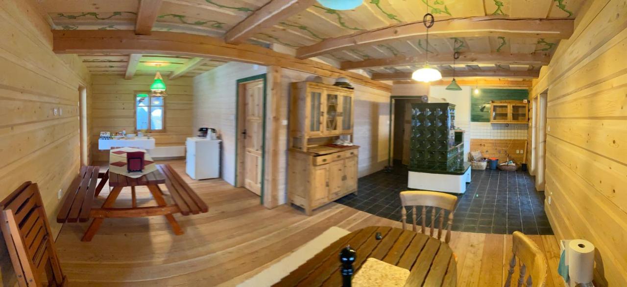 Rodinný dům na Sluneční stráni Dolni Dvur Esterno foto